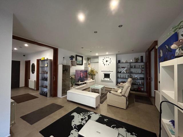 Casa en venta en Torroella De Fluvià, Girona