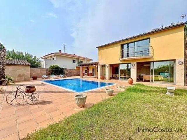 Casa en venta en EMD l'Estartit, Baix Empordà