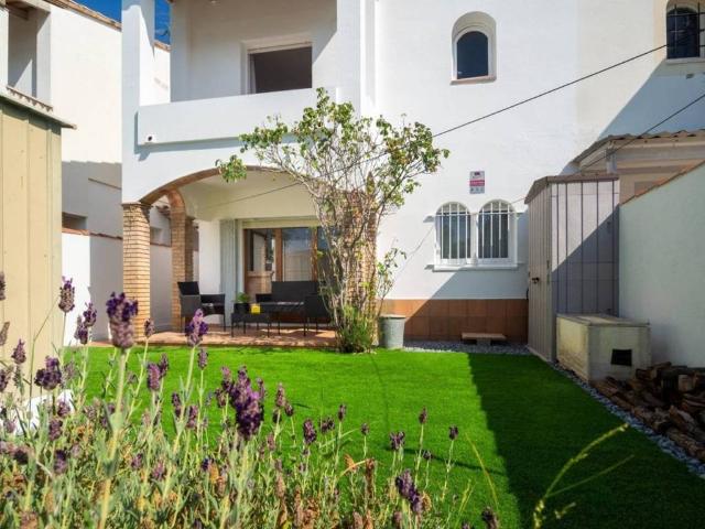 Casa en venta en Baix Empordà, Catalunya