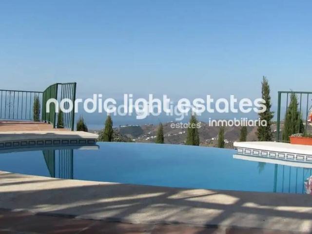 Casa en venta en La Axarquía, Andalucía
