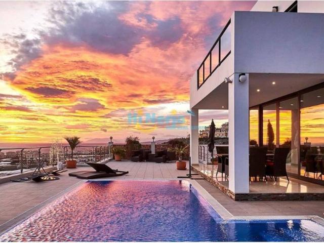 Casa en venta en La Axarquía, Andalucía