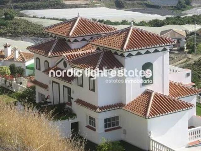 Casa en venta en La Axarquía, Andalucía