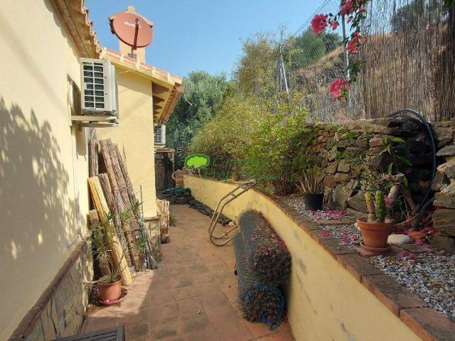 Casa en venta en La Axarquía, Andalucía