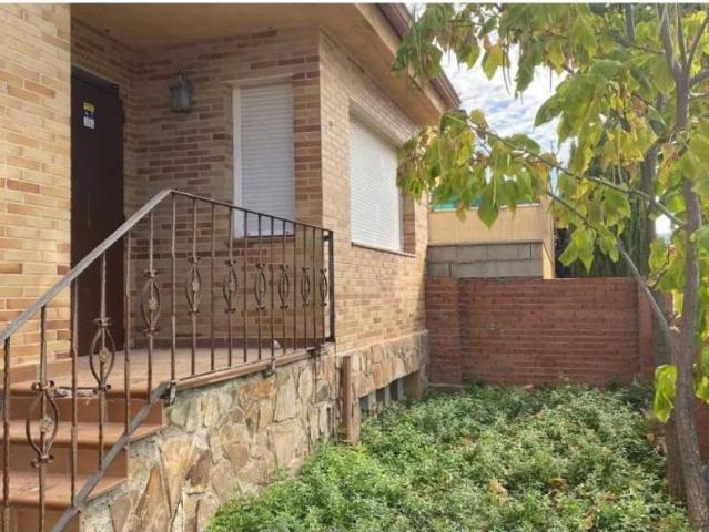 Casa en venta en Tórtola De Henares, Castilla-La Mancha