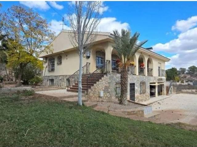 Casa en venta en Totana