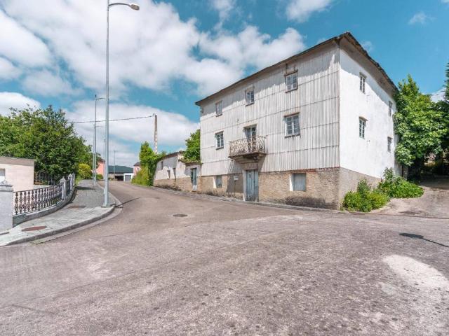 Casa en venta en Trabada, A Granxa