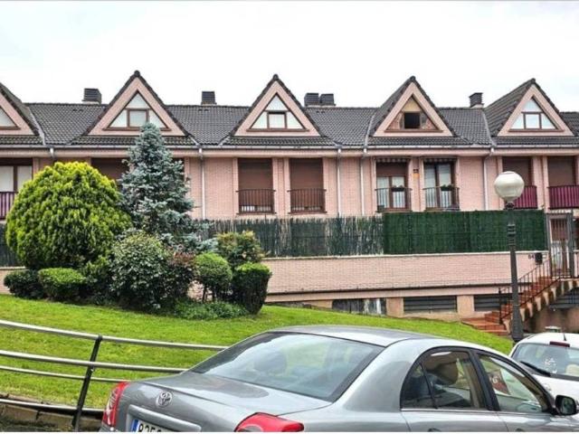 Casa en venta en Valle De Trápaga-trapagaran, Guipúzcoa