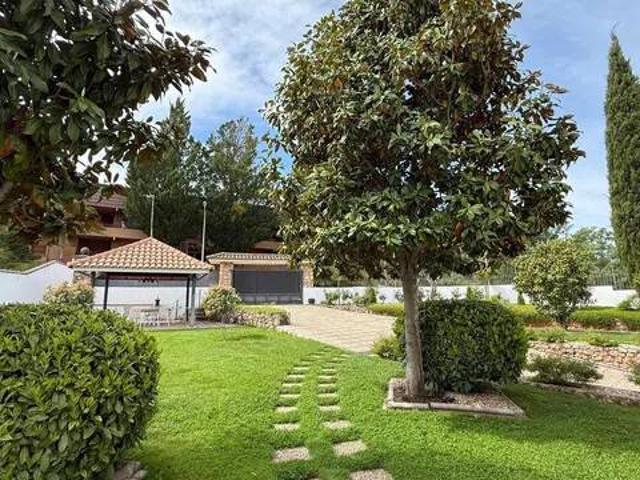 Casa en venta en Valdenaya, Trillo