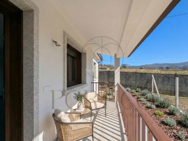 Casa en venta en Salceda de Caselas, Vigo