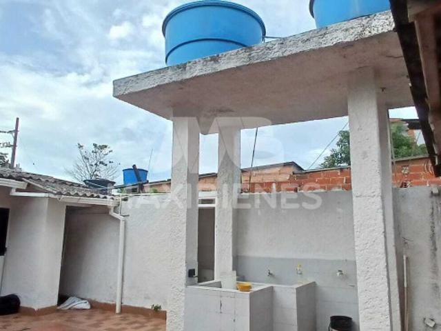 Casa En Venta En Turbo En Centro V263869