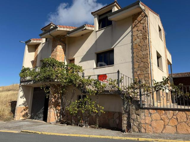 Casa en venta en Sexmo de Posaderas, Turégano