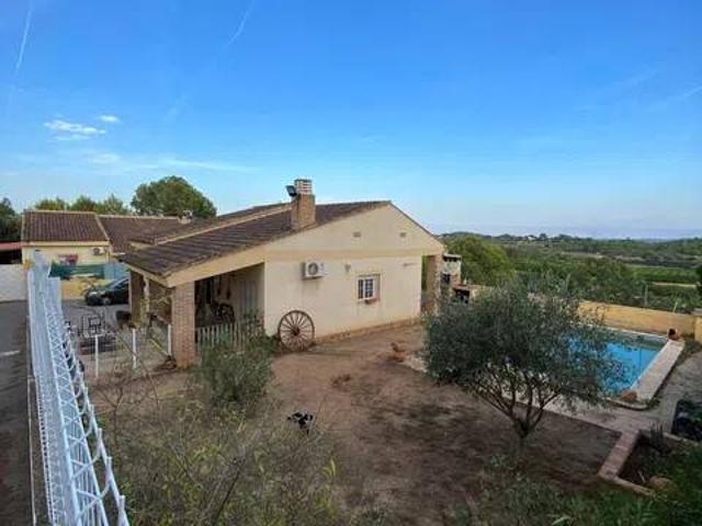 Casa en venta en Turís, Valencia