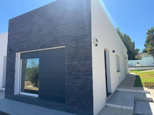 Casa en venta en Turís, Valencia