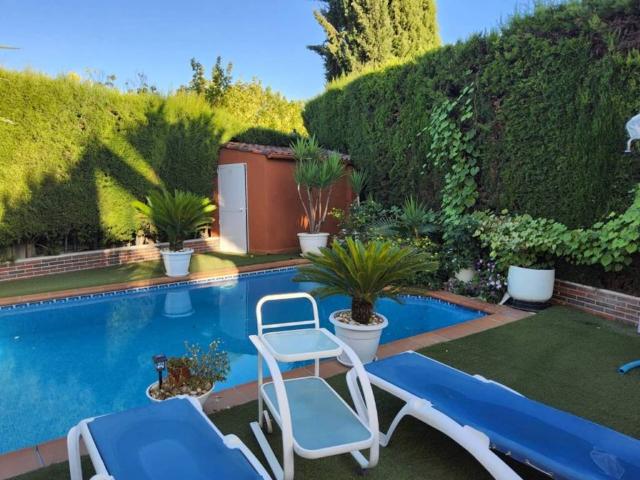 Casa en venta en Úbeda, Andalucía