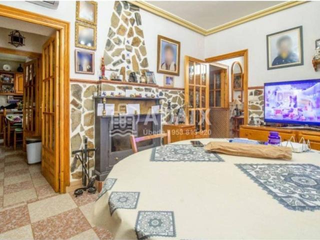 Casa en venta en Centro Histórico, Úbeda
