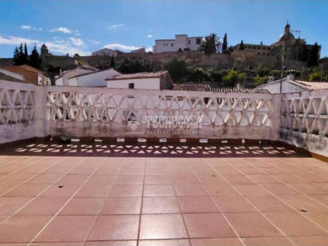 Casa en venta en Úbeda, Andalucía