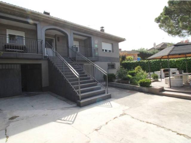 Casa en venta en Uceda, Guadalajara