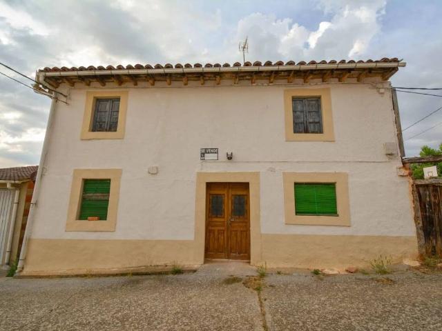 Casa en venta en Ucero, Soria