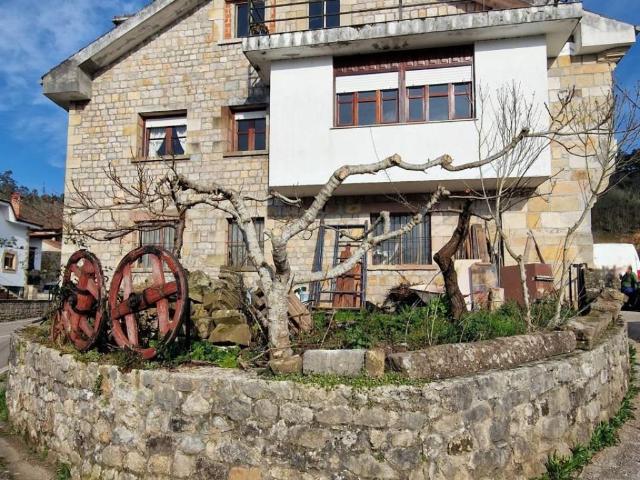Casa en venta en Udías, Cantabria