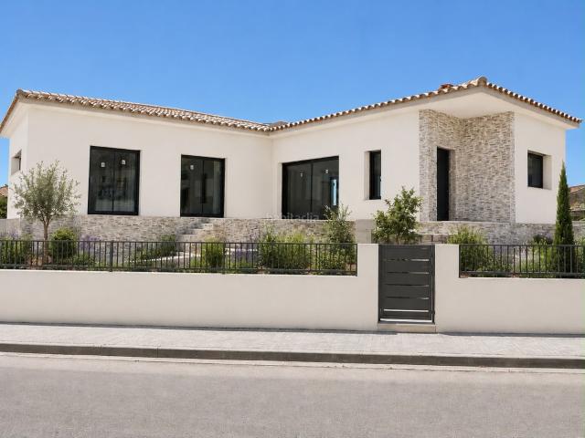 Casa en venta en Baix Empordà, Catalunya