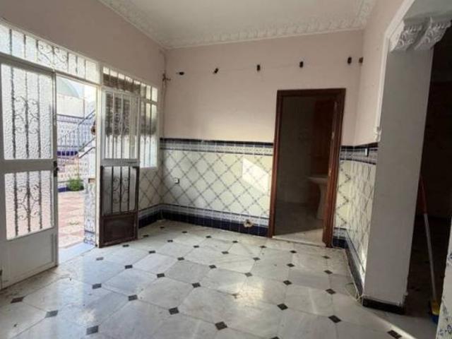 Casa en venta en Umbrete, Andalucía