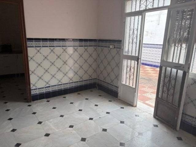 Casa en venta en Umbrete, Andalucía