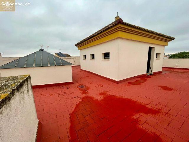 Casa en venta en Umbrete, Andalucía