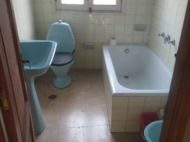 Casa en venta en As Lagoas, Ourense