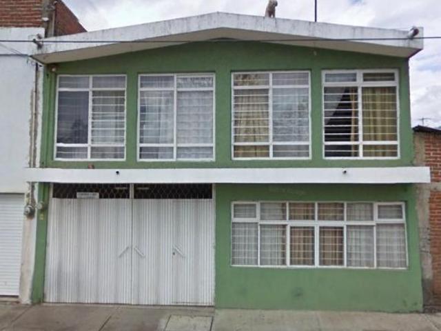 CASA EN VENTA EN URUAPAN MICHOACAN