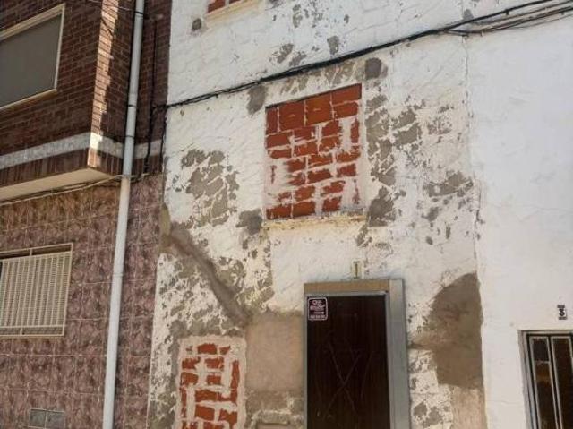 Casa en venta en Utiel, La Torre