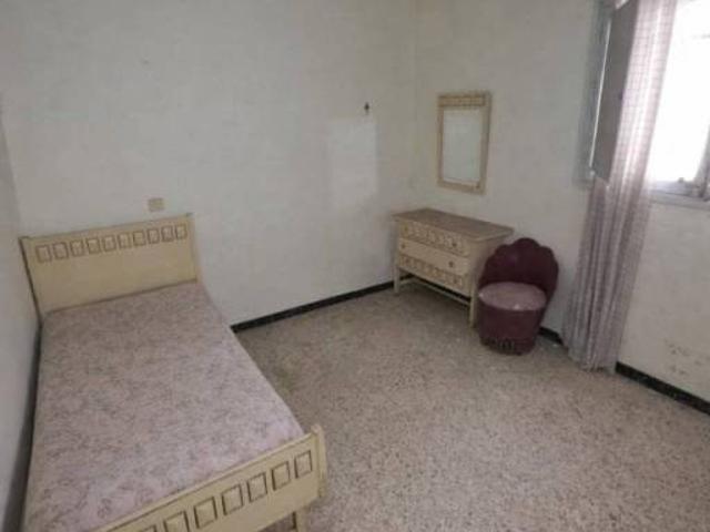 Casa en venta en Utrera, Andalucía