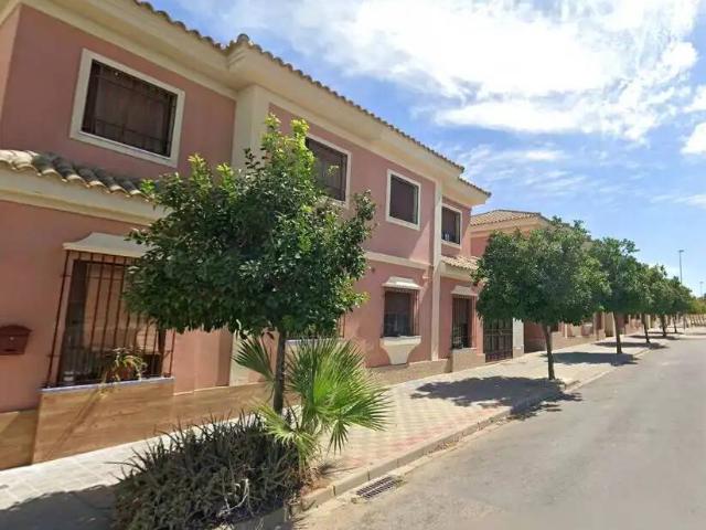 Casa en venta en Utrera, Sevilla