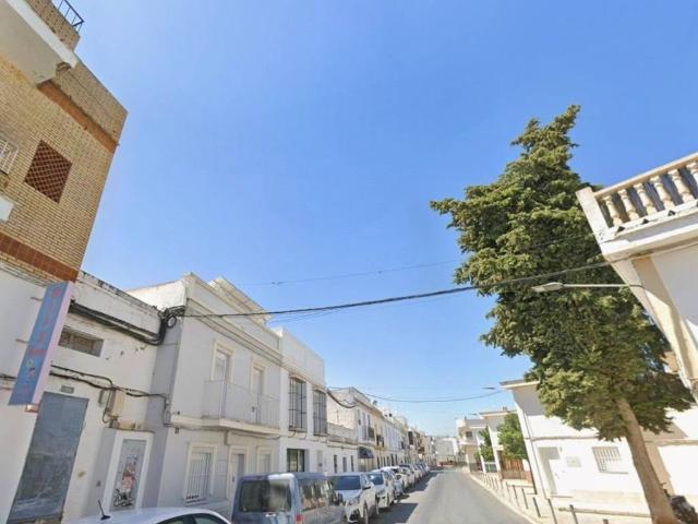Casa en venta en Utrera, Andalucía
