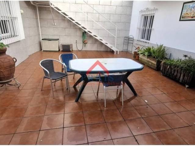 Casa en venta en Utrera, Andalucía