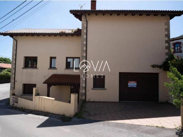Casa en venta en Val De San Vicente, Cantabria