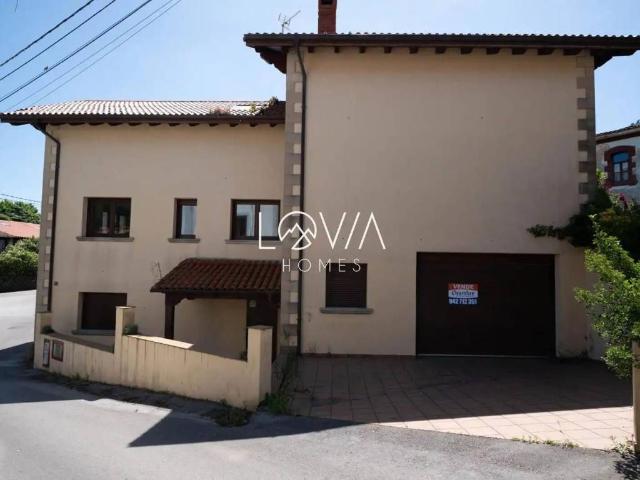 Casa en venta en Val De San Vicente, Cantabria