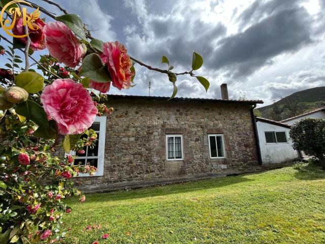 Casa en venta en Roiz, Valdáliga