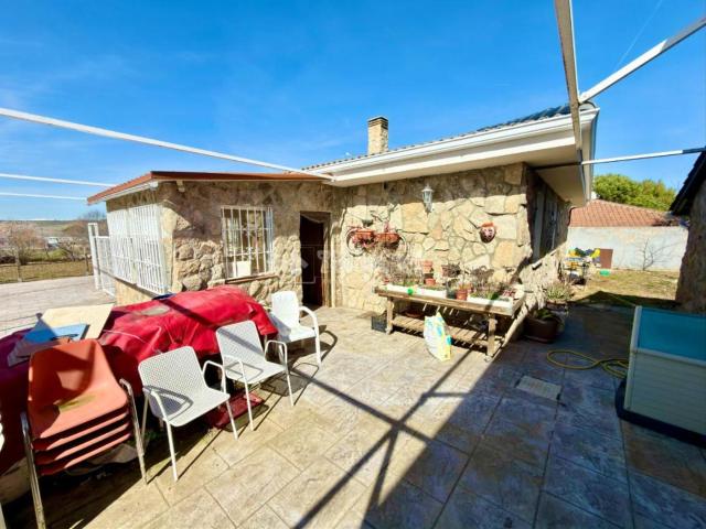 Casa en venta en Valdeavero, Madrid