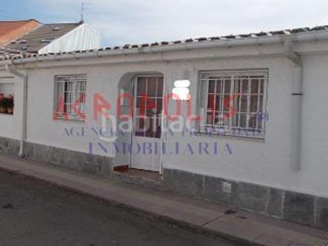 Casa en venta en Valdefresno, Castilla y León