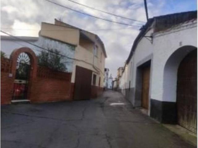 Casa en venta en Valdefuentes, Extremadura
