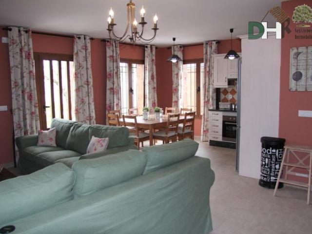 Casa en venta en Valdefuentes, Extremadura