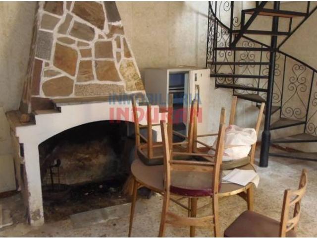 Casa en venta en Valdehúncar, Cáceres
