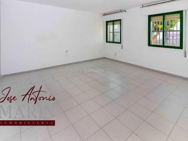 Casa en venta en Valdelacalzada, Badajoz