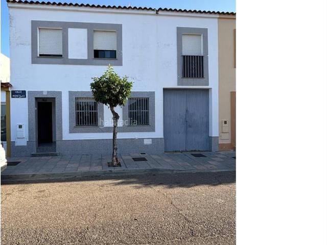 Casa en venta en Valdelacalzada, Badajoz