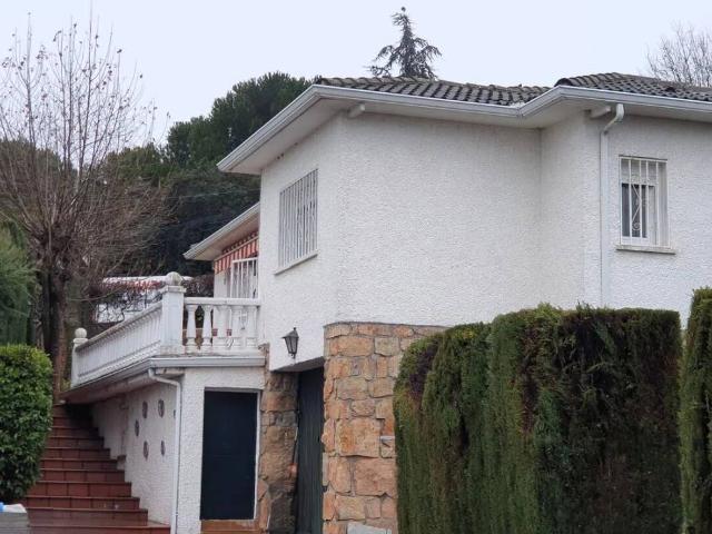 Casa en venta en Valdemorillo, Madrid
