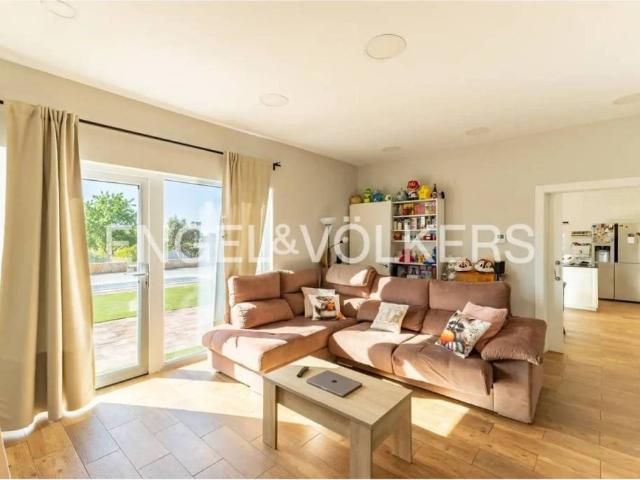 Casa en venta en Valdemorillo, Madrid