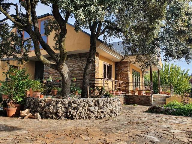 Casa en venta en Valdemorillo