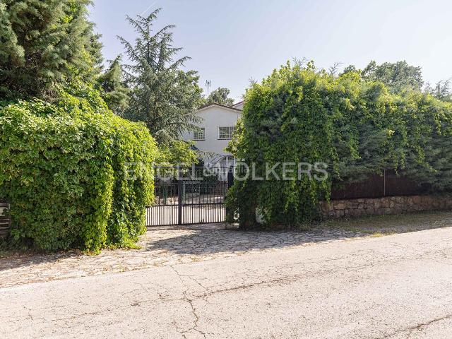 Casa en venta en Valdemorillo, Madrid