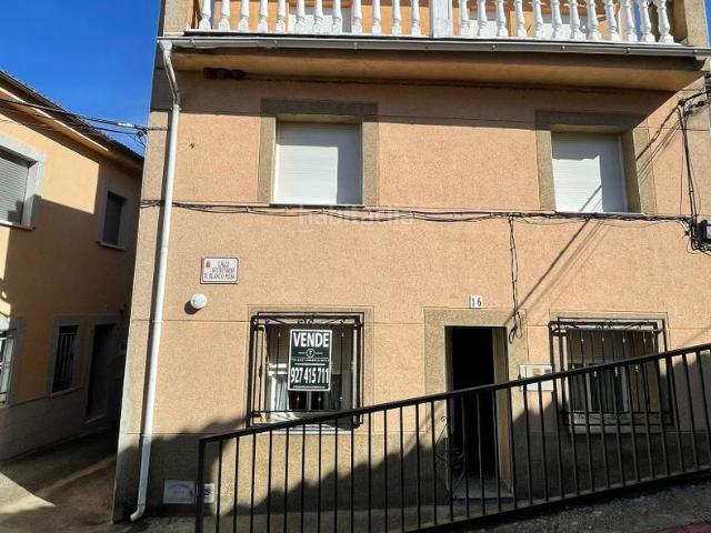 Casa en venta en Valdeobispo, Extremadura
