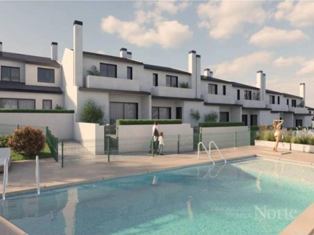 Casa en venta en Valdeolmos-alalpardo